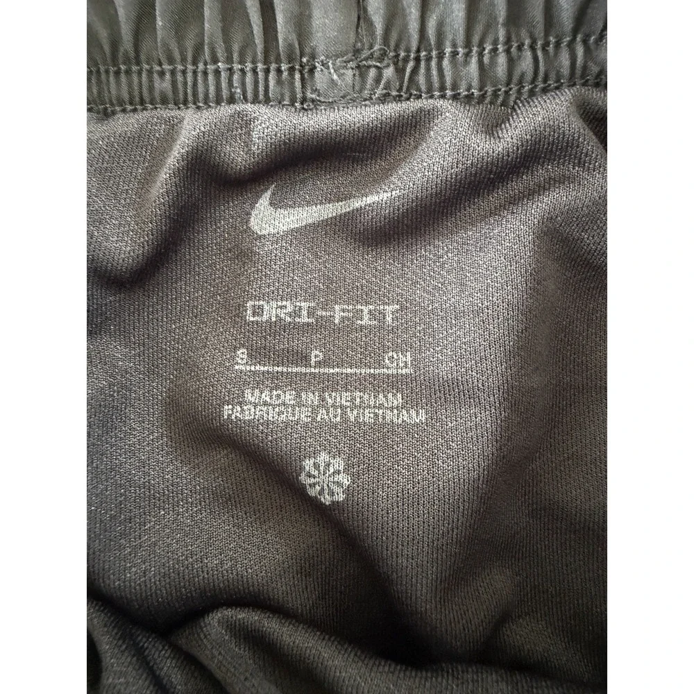 Nike Dri-FIT Women's Running Shorts Navy Blue White Trim Size S NWT